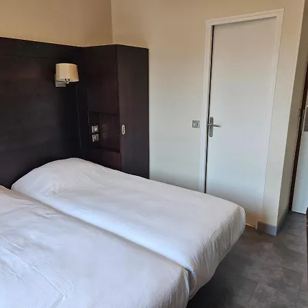 Отель Bellevue Et Du Chariot D'or