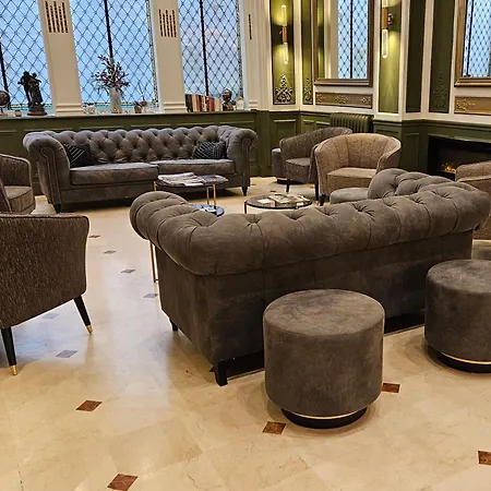 Bellevue Et Du Chariot D'or