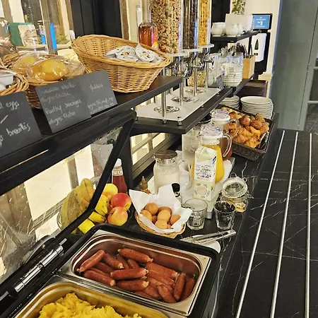 Bellevue Et Du Chariot D'or