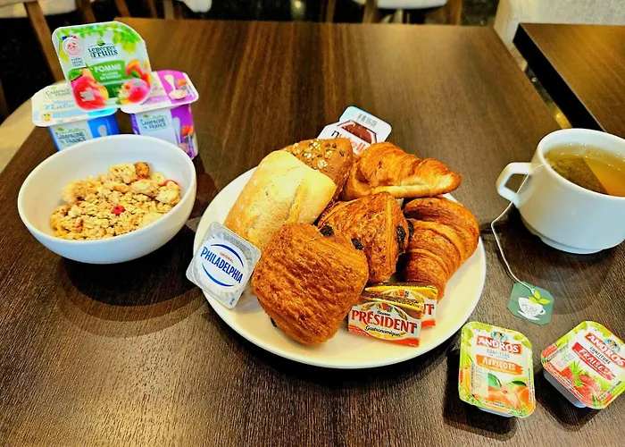 Bellevue Et Du Chariot D'or Paris